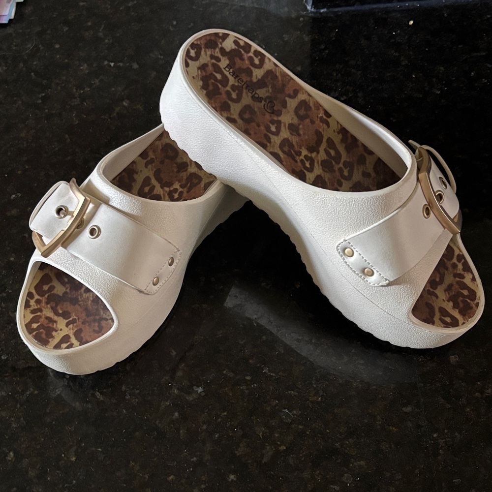 Cream Slide Sandals with Leopard Print Insole